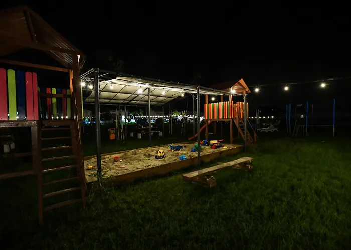 Kempingzator אתר קמפינג 3*